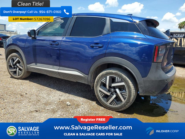 Used 2025 Nissan Kicks SV FWD image 3