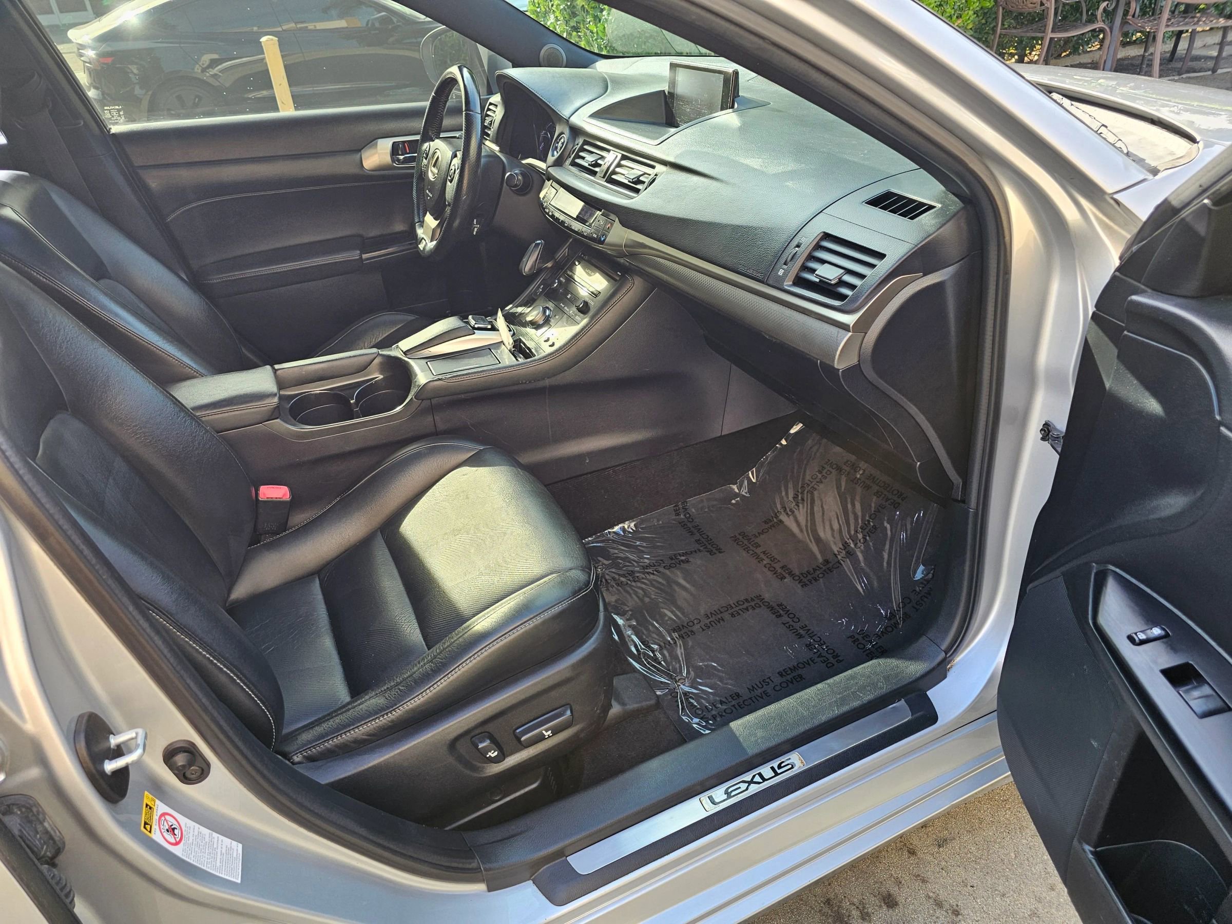 Used 2015 Lexus CT 200h w/ Navigation Package image 20