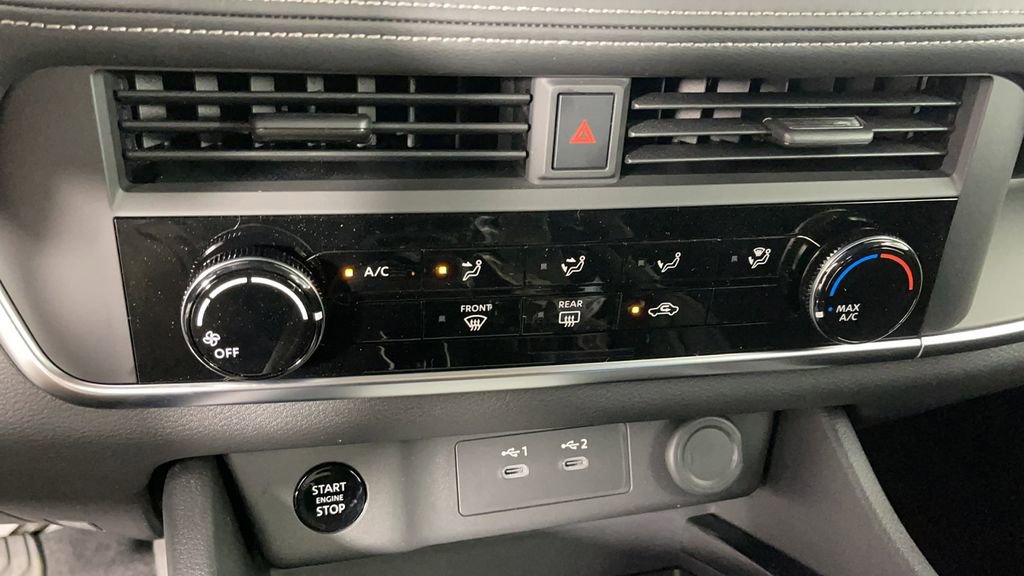 New 2025 Nissan Rogue S image 20