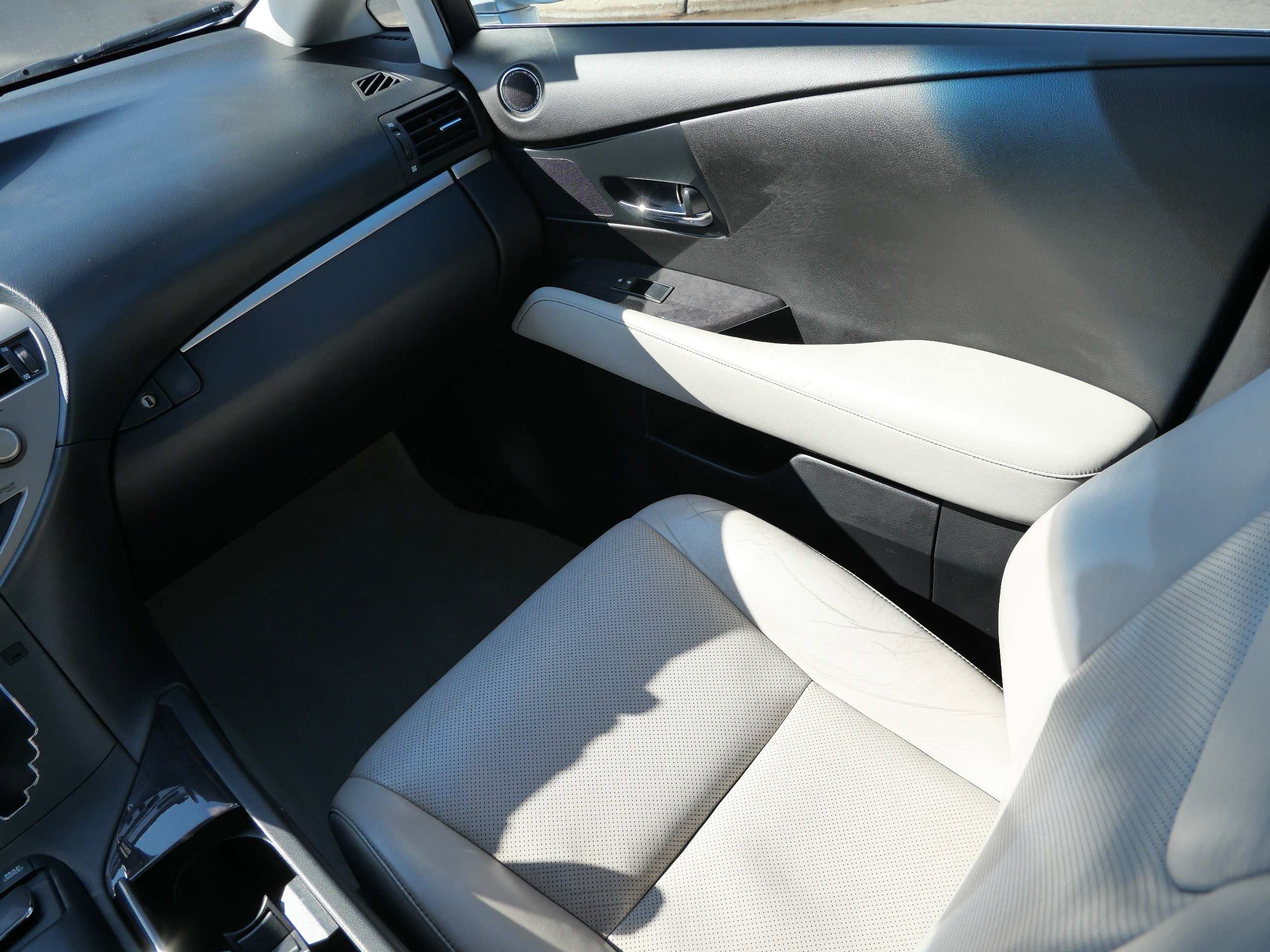 Used 2014 Lexus RX 350 AWD w/ Navigation Package image 11