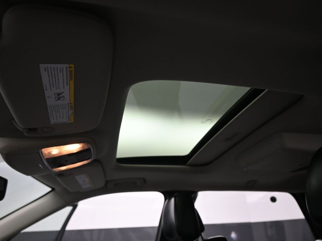 Used 2012 Dodge Durango Crew w/ Leather Interior Group image 18