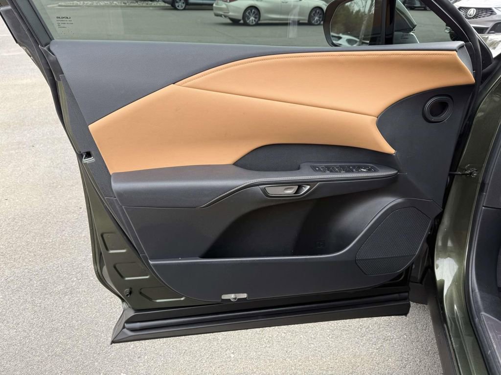 Used 2023 Lexus RX 350 Premium w/ Accessory Package (Z1) image 13