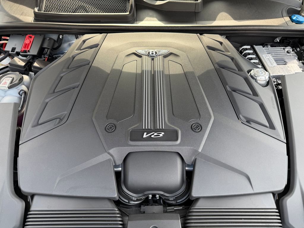 Used 2023 Bentley Bentayga image 12