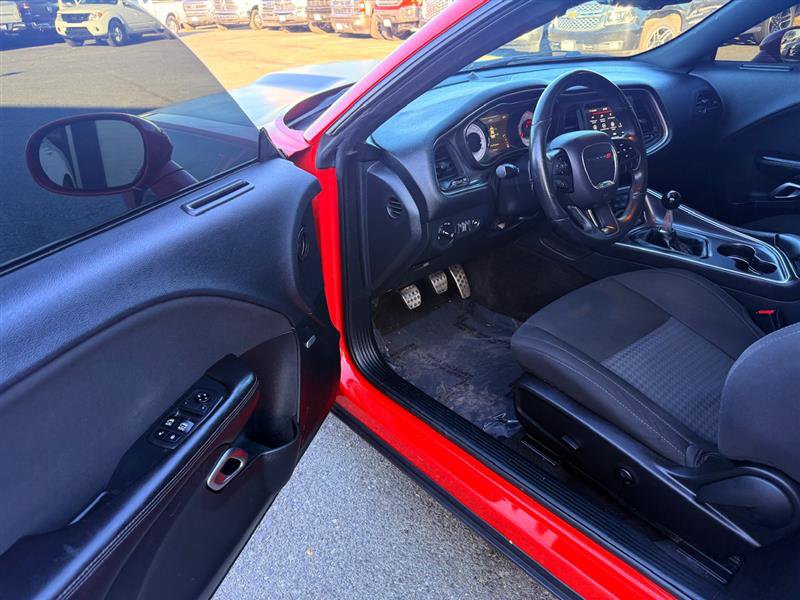 Used 2018 Dodge Challenger T/A image 22