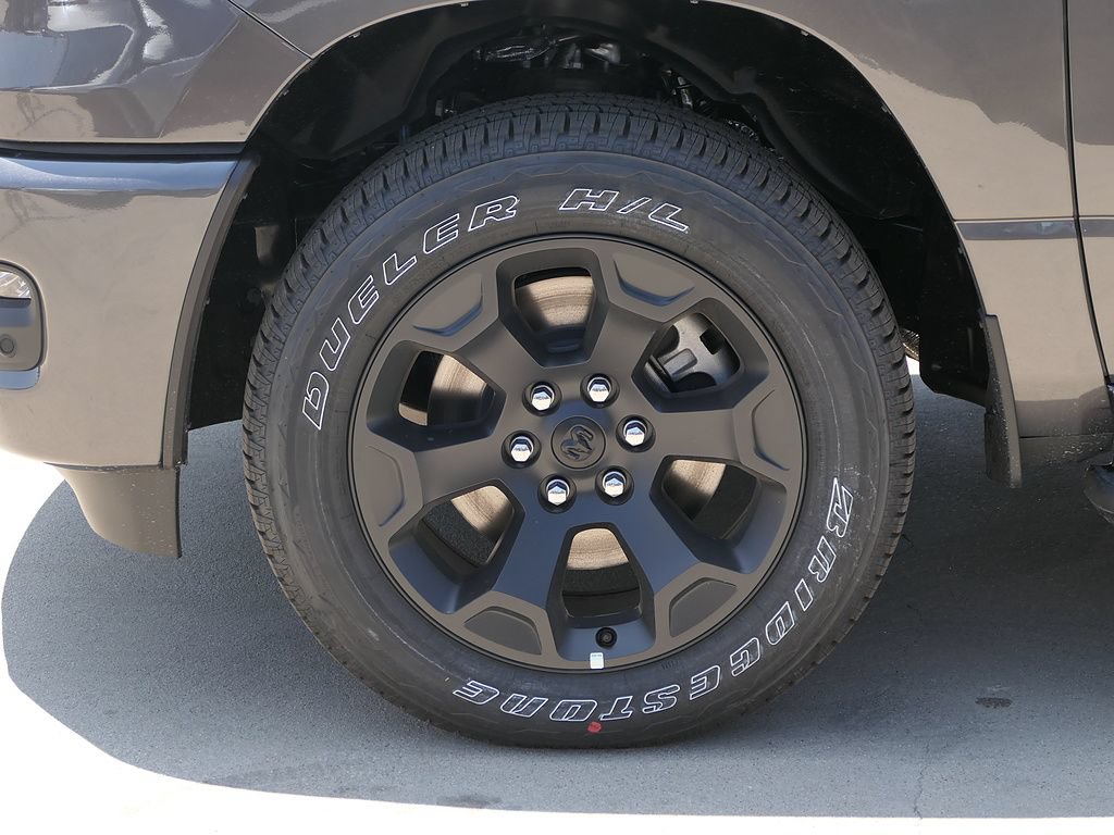 New 2026 RAM 1500 Express AWD/4WD image 8
