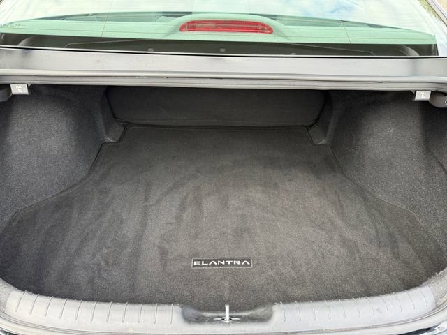 Used 2023 Hyundai Elantra SEL w/ Convenience Package FWD image 20