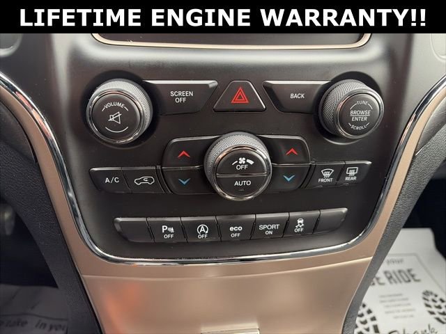 Used 2017 Jeep Grand Cherokee Laredo AWD/4WD image 22
