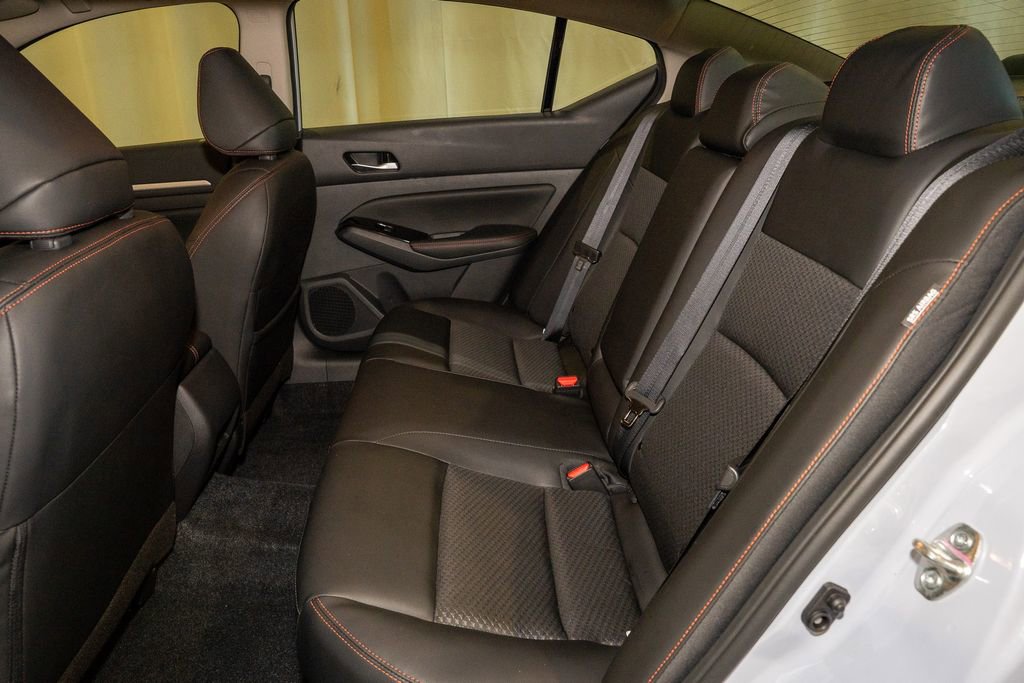 New 2025 Nissan Altima 2.5 SR image 16