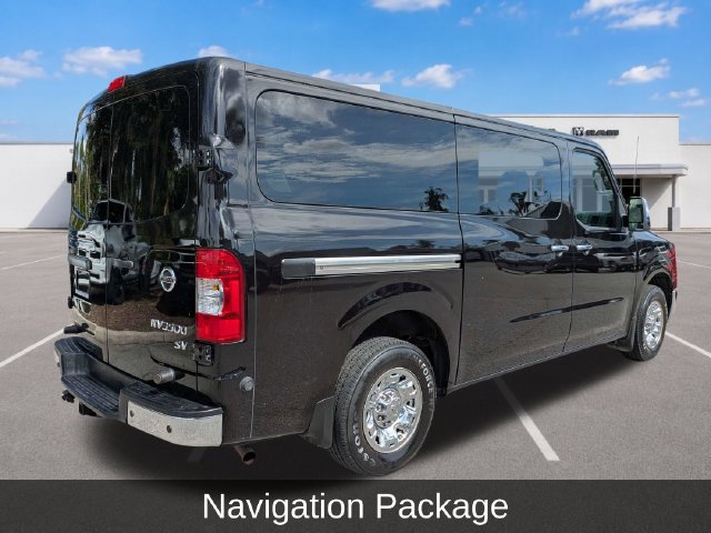 Used 2018 Nissan NV 3500 SV w/ Navigation Package RWD image 4
