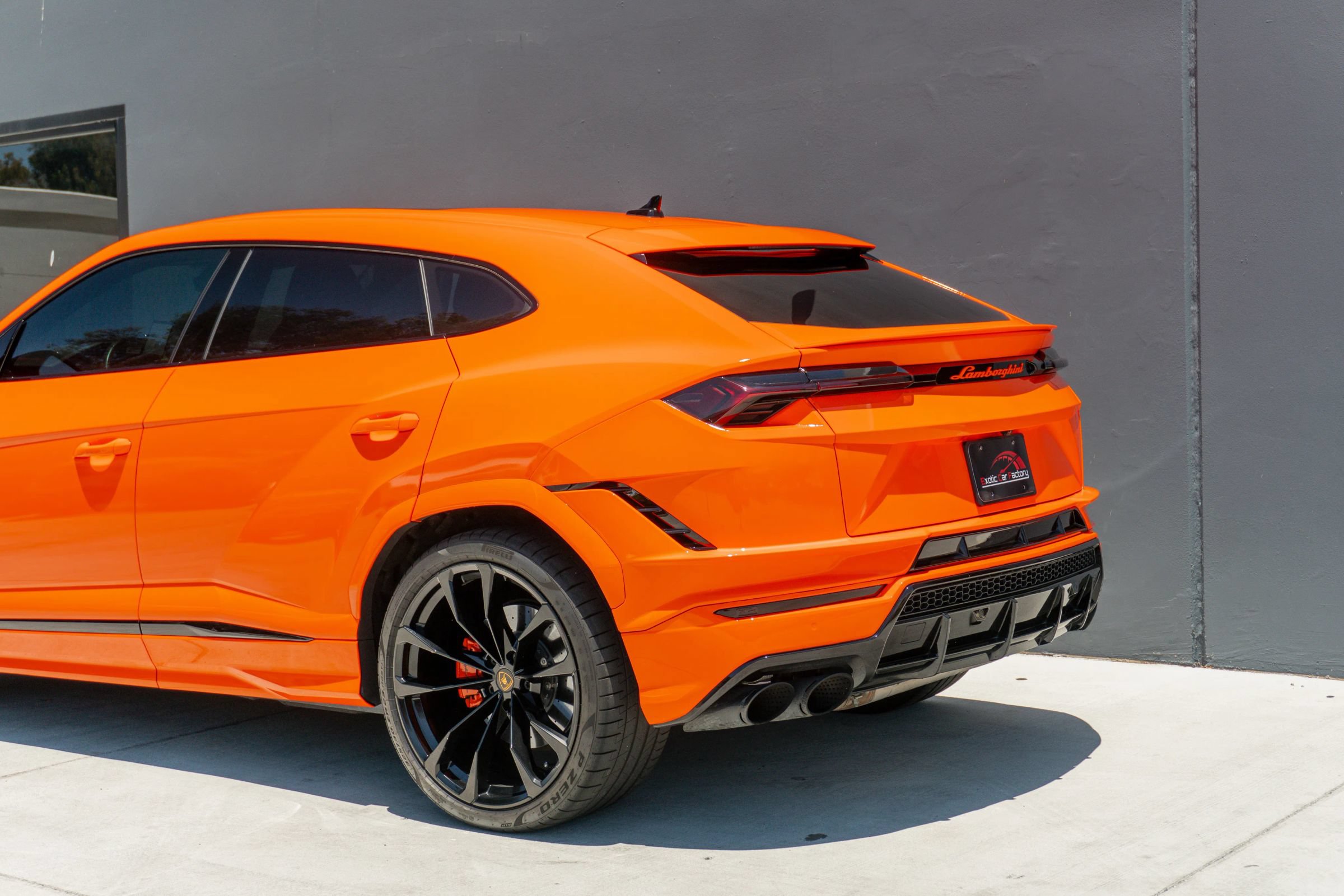 Used 2023 Lamborghini Urus S AWD/4WD image 22