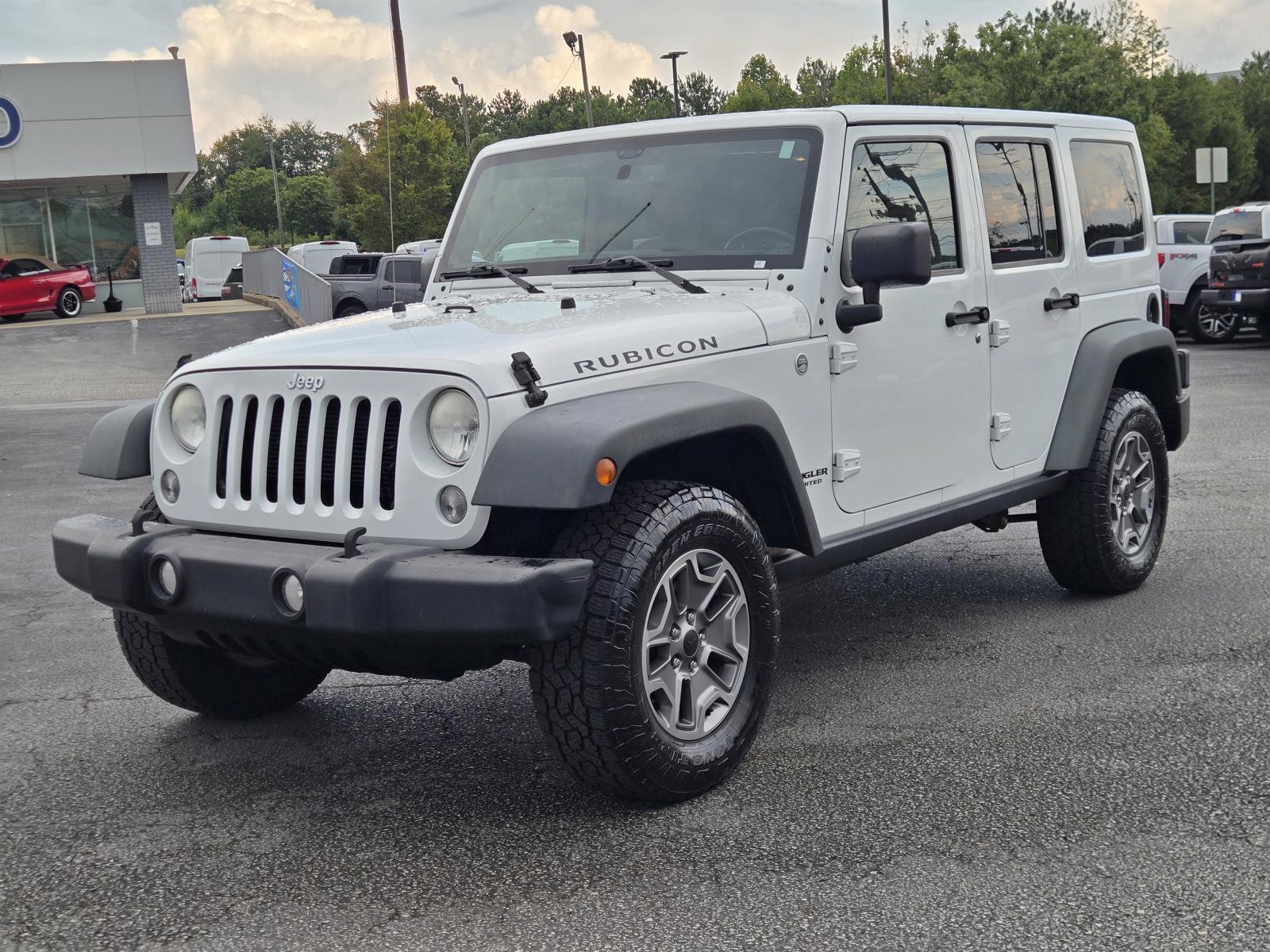 Used 2015 Jeep Wrangler Unlimited Rubicon w/ Connectivity Group
