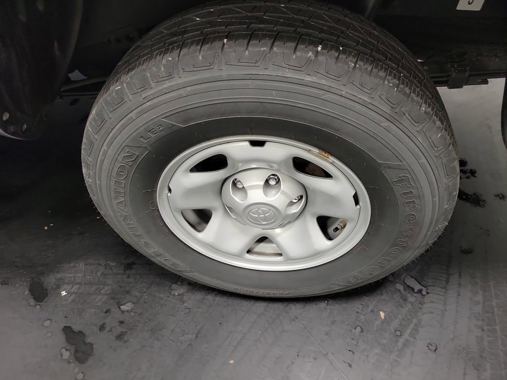 Used 2023 Toyota Tacoma SR image 11