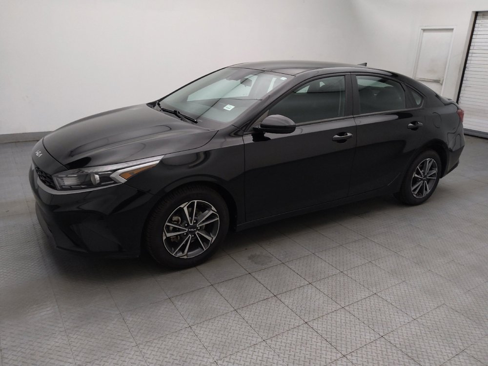 Used 2023 Kia Forte LXS FWD image 2