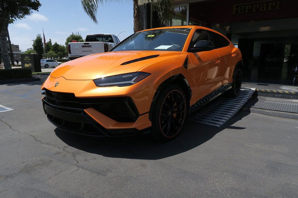 Used 2024 Lamborghini Urus S AWD/4WD image 47