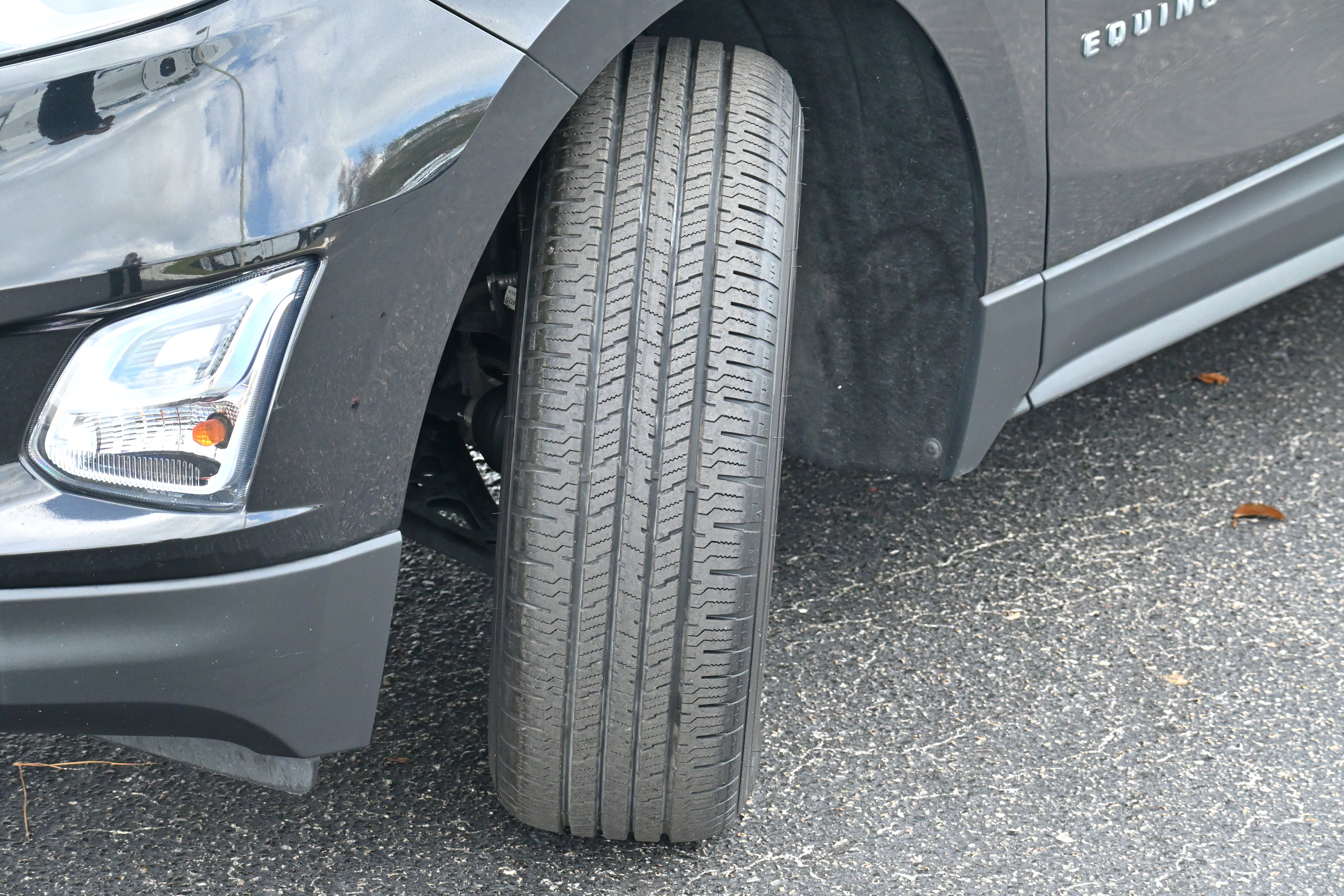 Used 2019 Chevrolet Equinox LS image 31