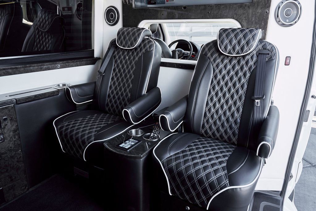 Used 2019 Mercedes-Benz Sprinter 144 image 80