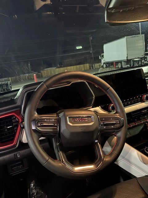 Used 2024 GMC Canyon AT4X image 16