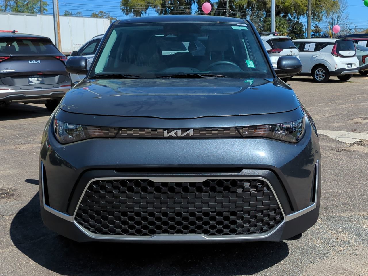 Certified 2025 Kia Soul LX image 9