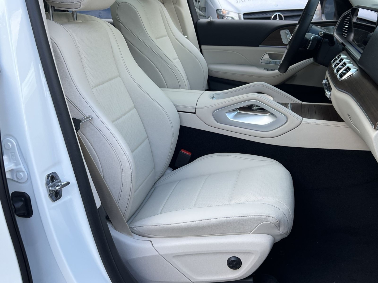 New 2026 Mercedes-Benz GLE 350 4MATIC image 33
