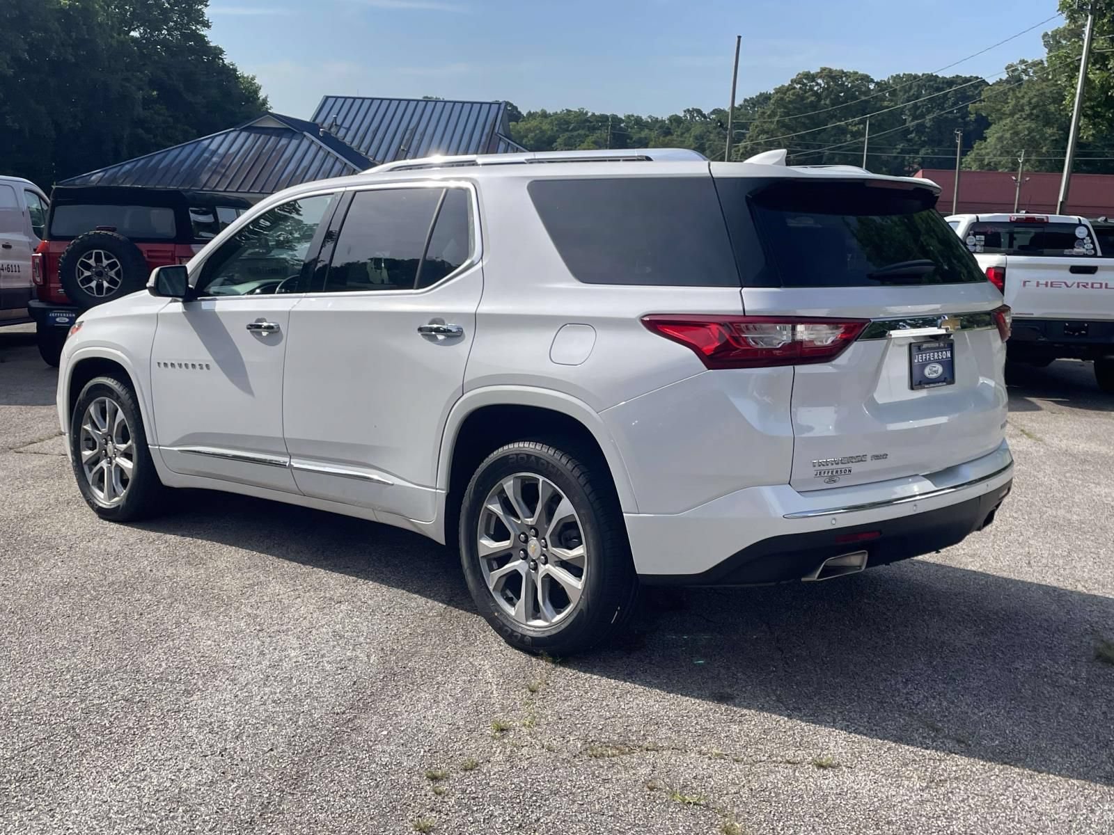 Used 2021 Chevrolet Traverse Premier AWD/4WD image 8