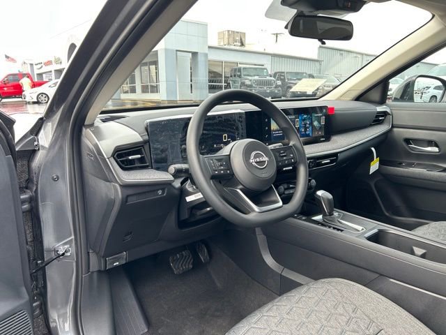 New 2026 Nissan Kicks SV image 24