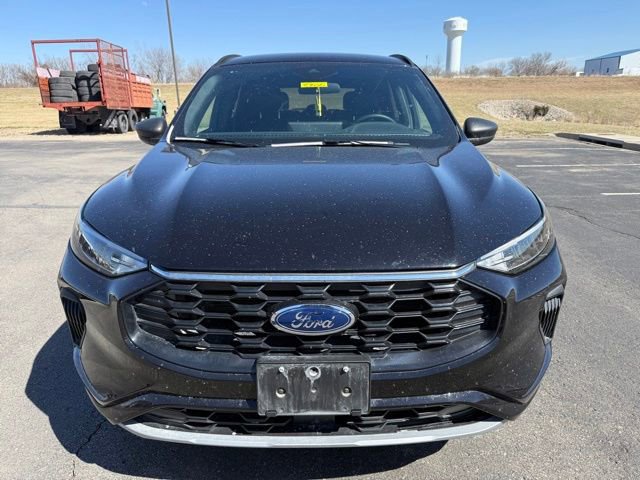 Certified 2024 Ford Escape ST-Line w/ Tech Pack #1 image 2