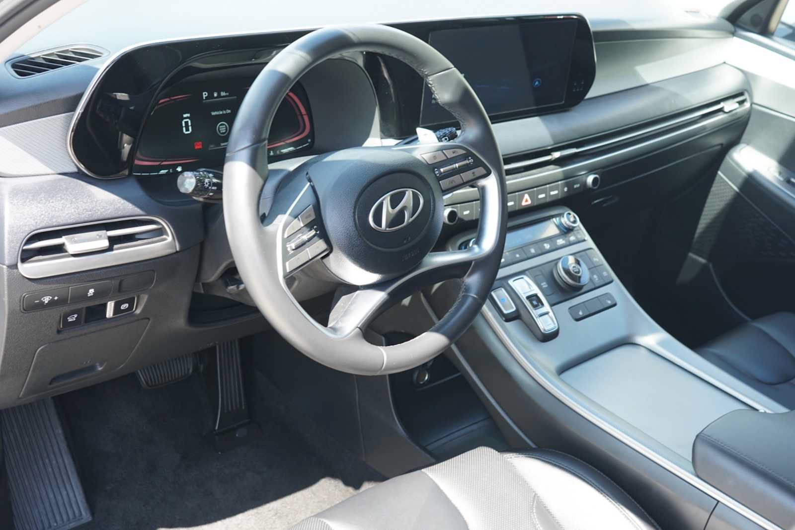 Used 2025 Hyundai Palisade SEL FWD image 7