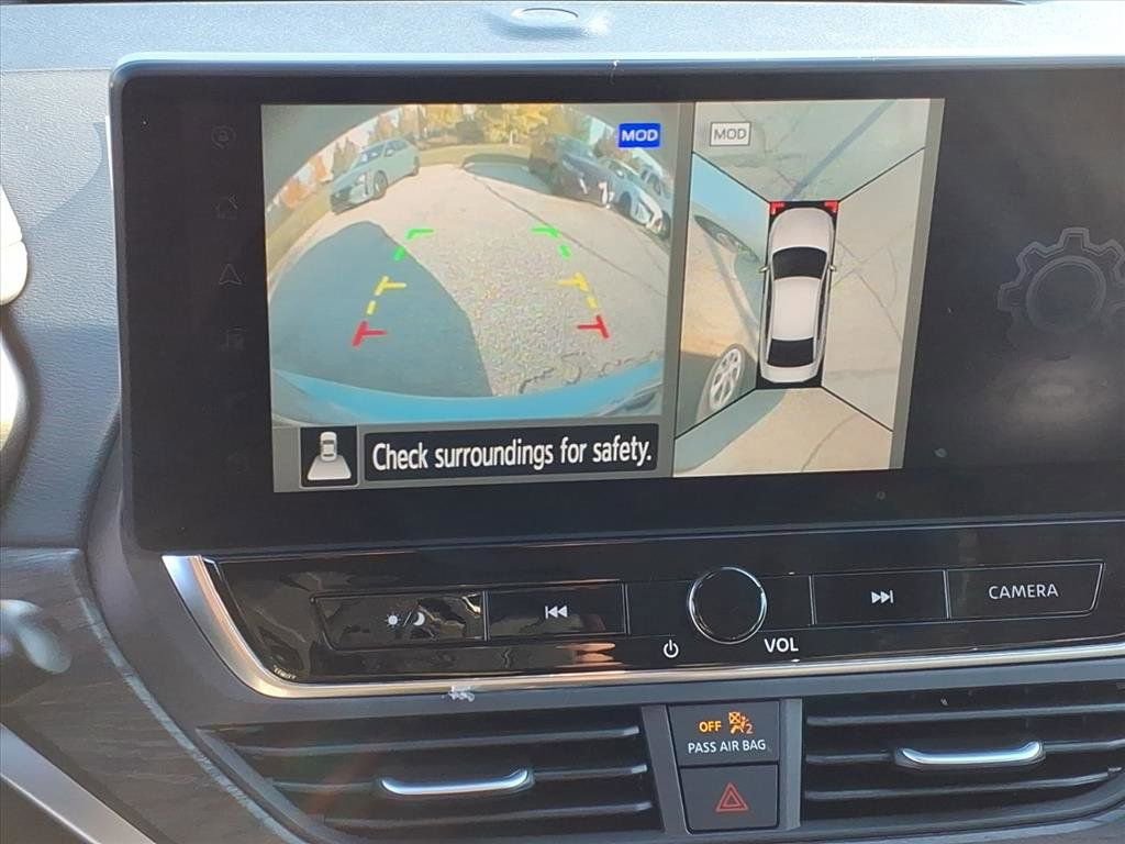 New 2025 Nissan Altima 2.5 SL image 10