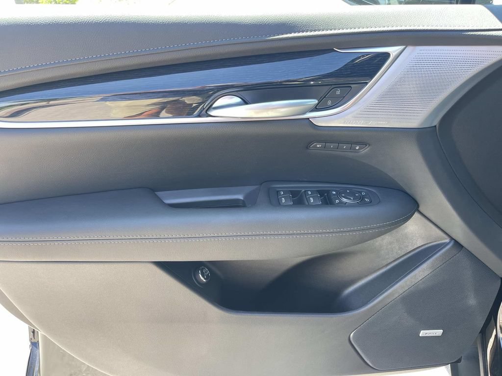New 2026 Cadillac XT5 Premium Luxury w/ Driver Assist Package FWD image 23