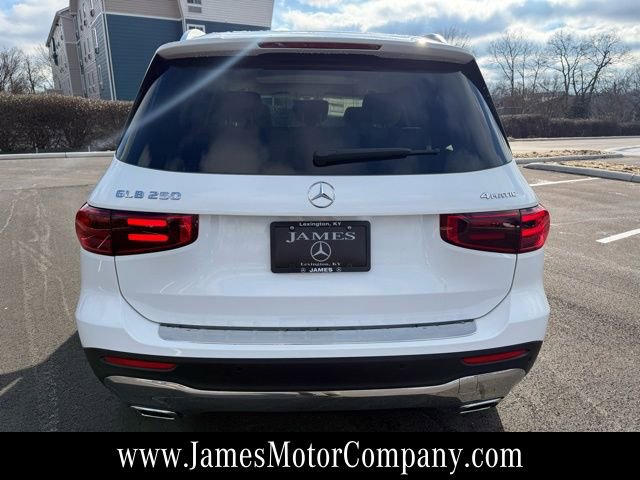 New 2026 Mercedes-Benz GLB 250 4MATIC image 6