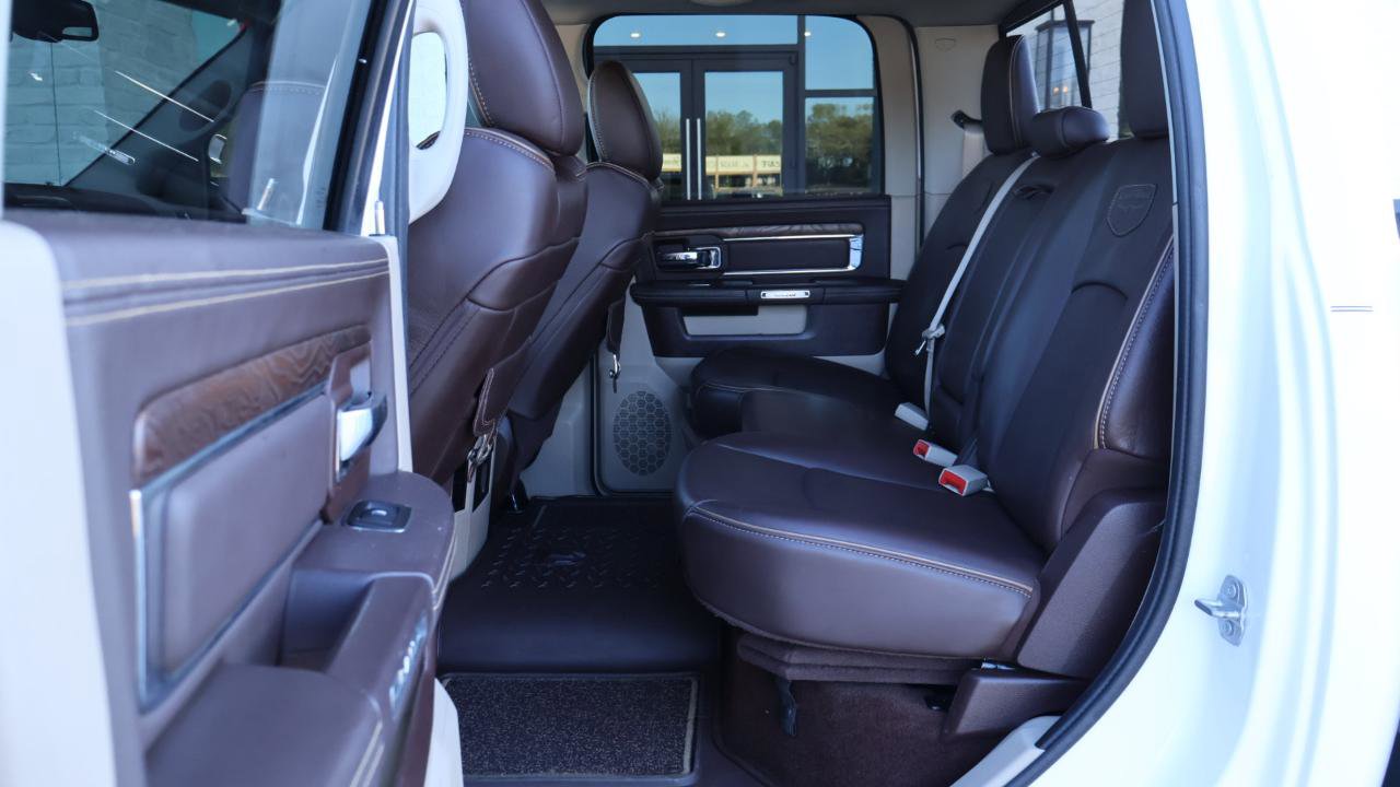 Used 2016 RAM 3500 Laramie Longhorn image 10