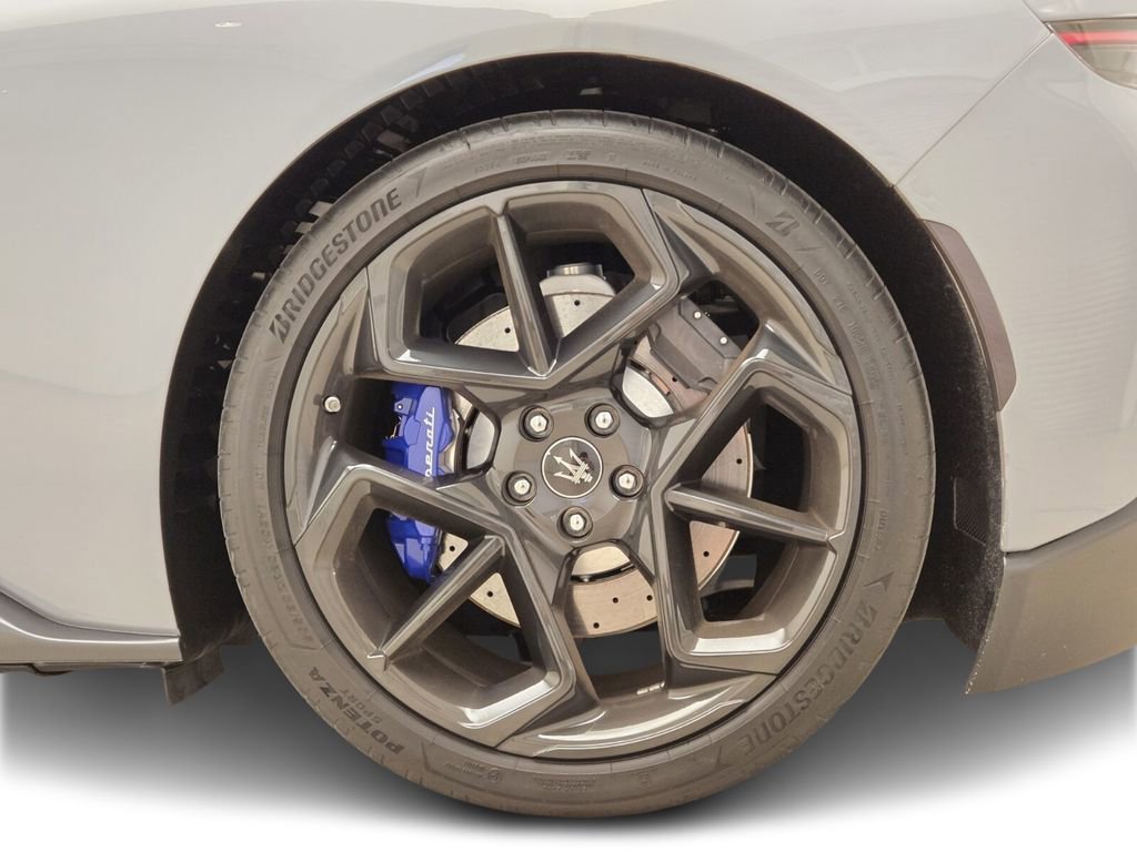 Used 2023 Maserati MC20 Spyder image 15