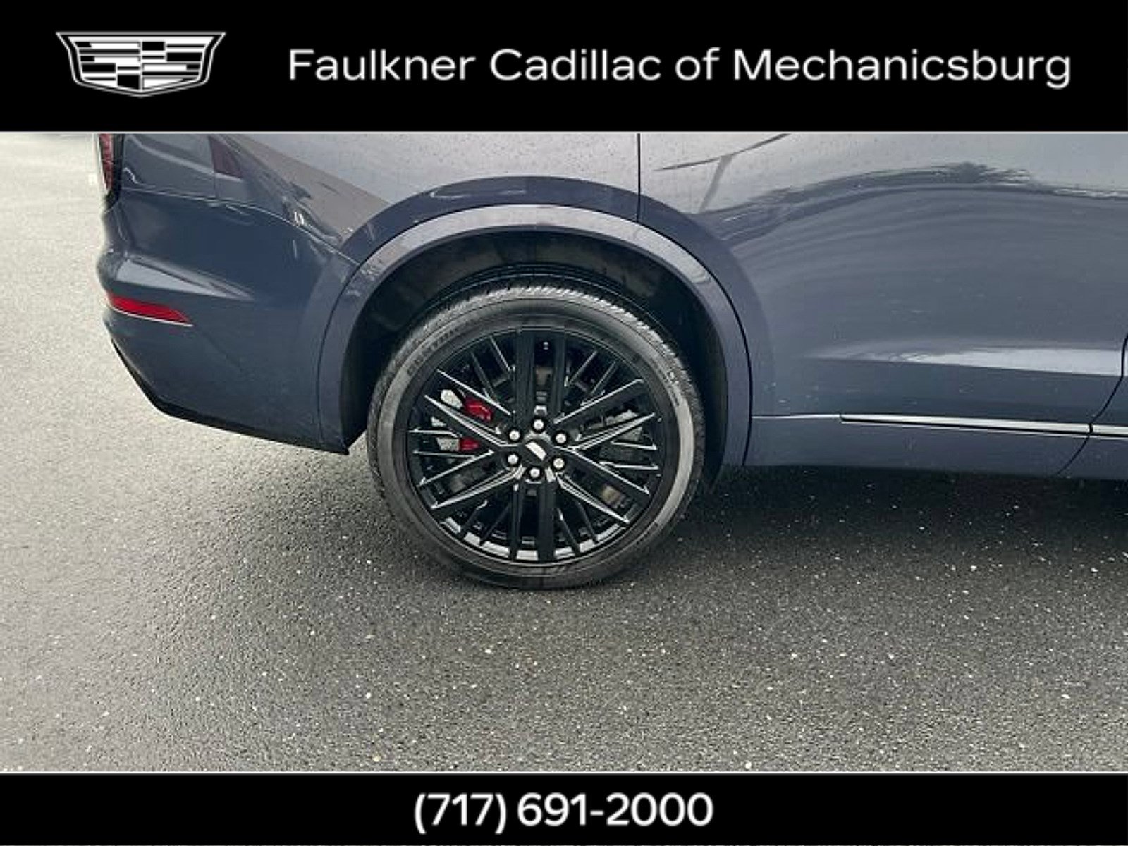 Used 2024 Cadillac XT6 Sport w/ LPO, ONYX Package AWD/4WD image 32