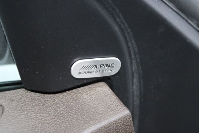 Used 2014 Chrysler 300 C w/ Light Group image 13