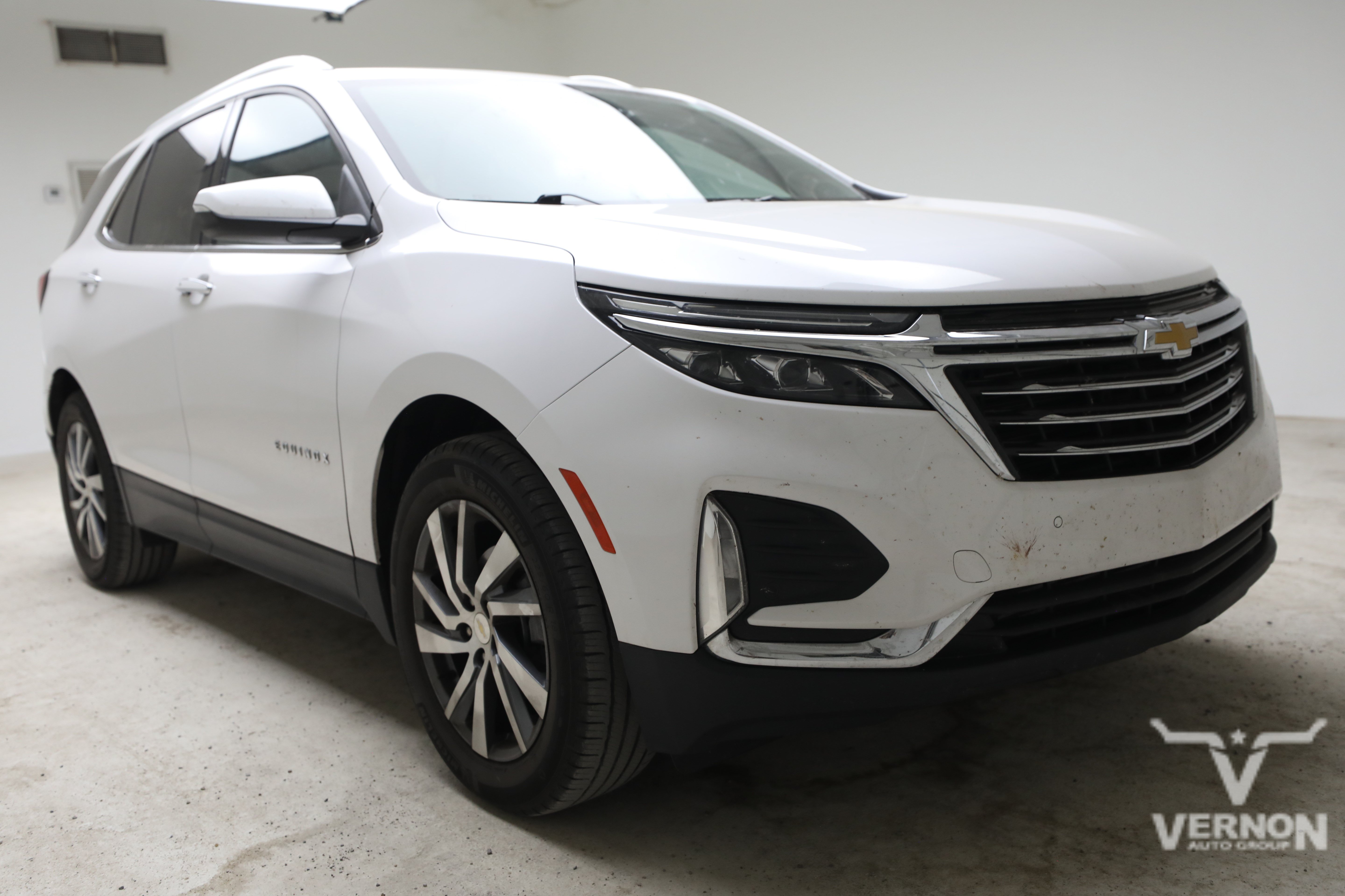 Used 2023 Chevrolet Equinox Premier FWD image 6