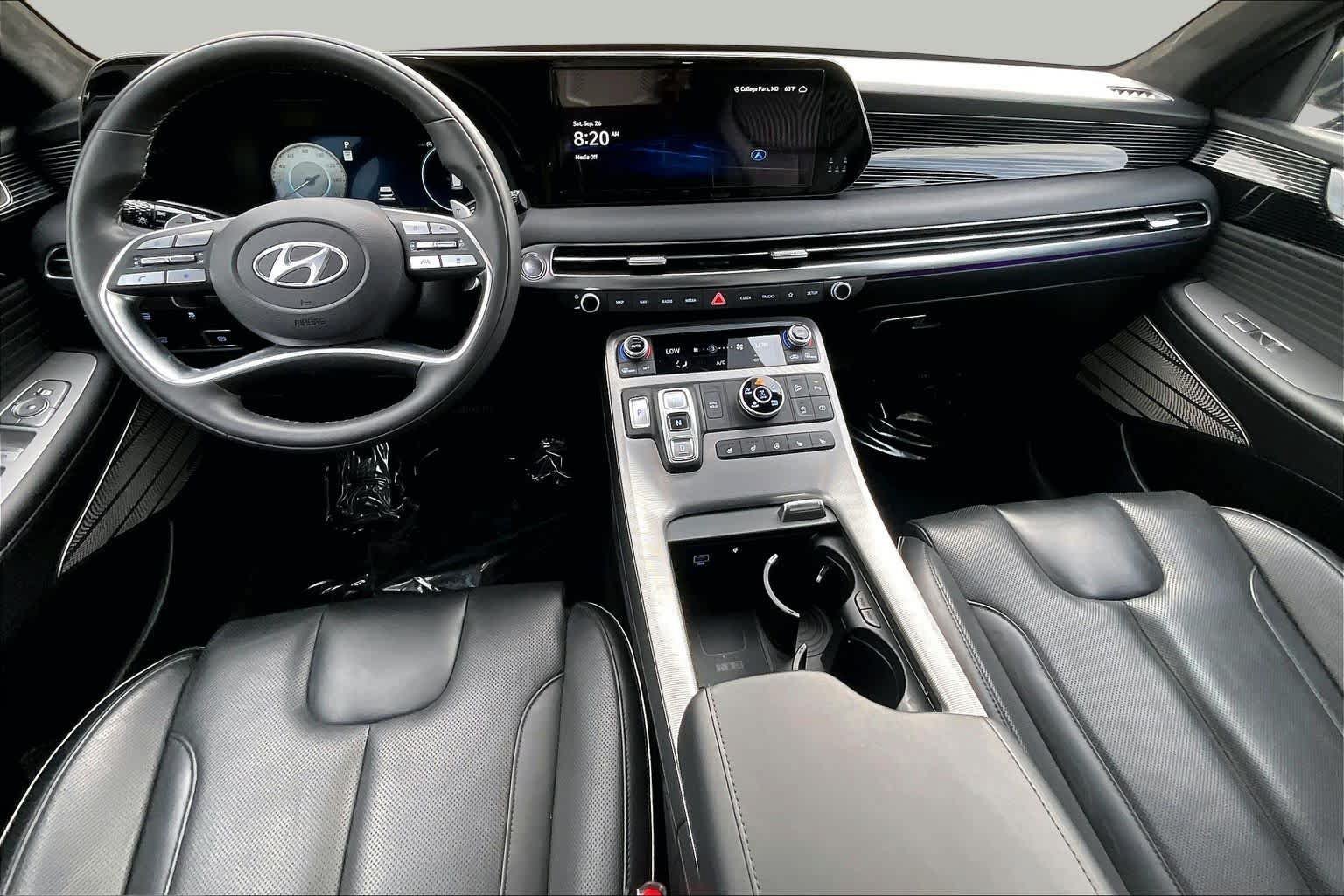 Used 2024 Hyundai Palisade Calligraphy AWD/4WD image 16