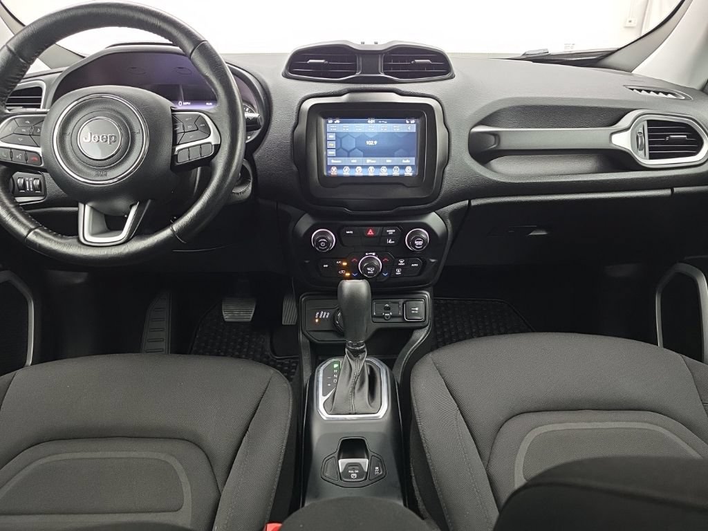 Used 2021 Jeep Renegade Latitude w/ Convenience Group AWD/4WD image 31