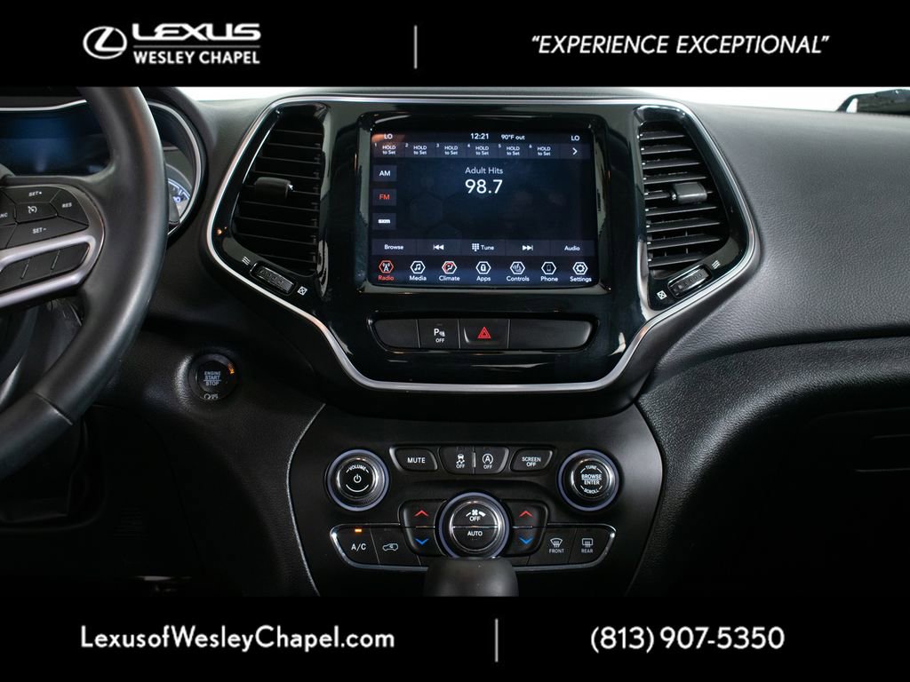 Used 2019 Jeep Cherokee Limited FWD image 25