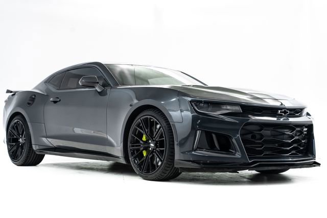 Used 2017 Chevrolet Camaro ZL1 image 6
