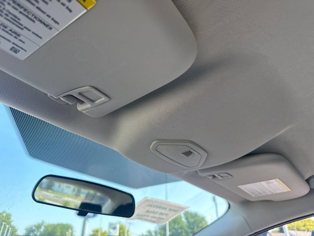 Used 2014 Ford Focus SE FWD image 32