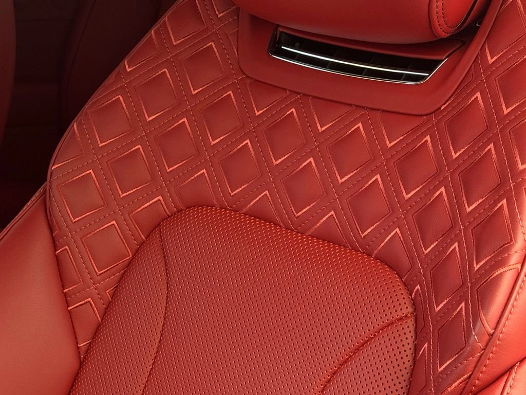 Used 2023 Bentley Continental GT Azure image 6