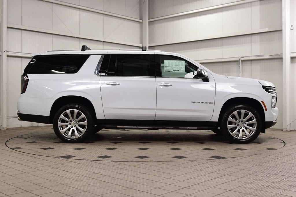 New 2026 Chevrolet Suburban Premier AWD/4WD image 9