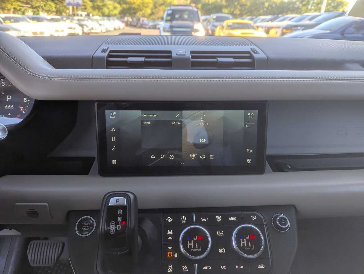 Used 2020 Land Rover Defender 110 HSE image 21