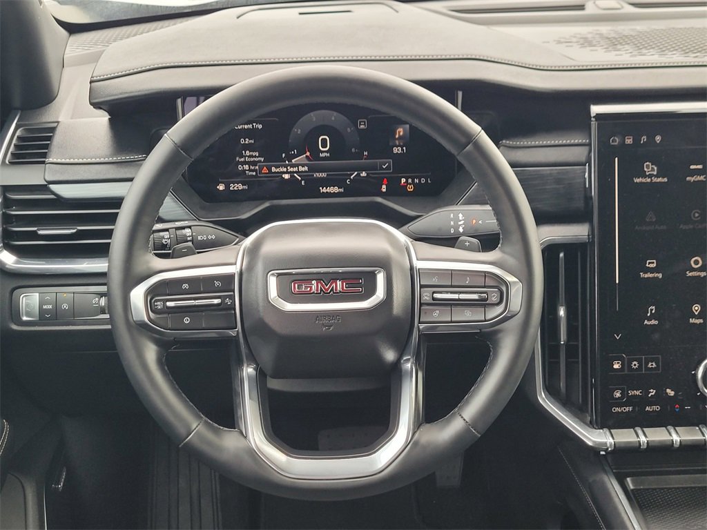 Used 2025 GMC Acadia Elevation image 13