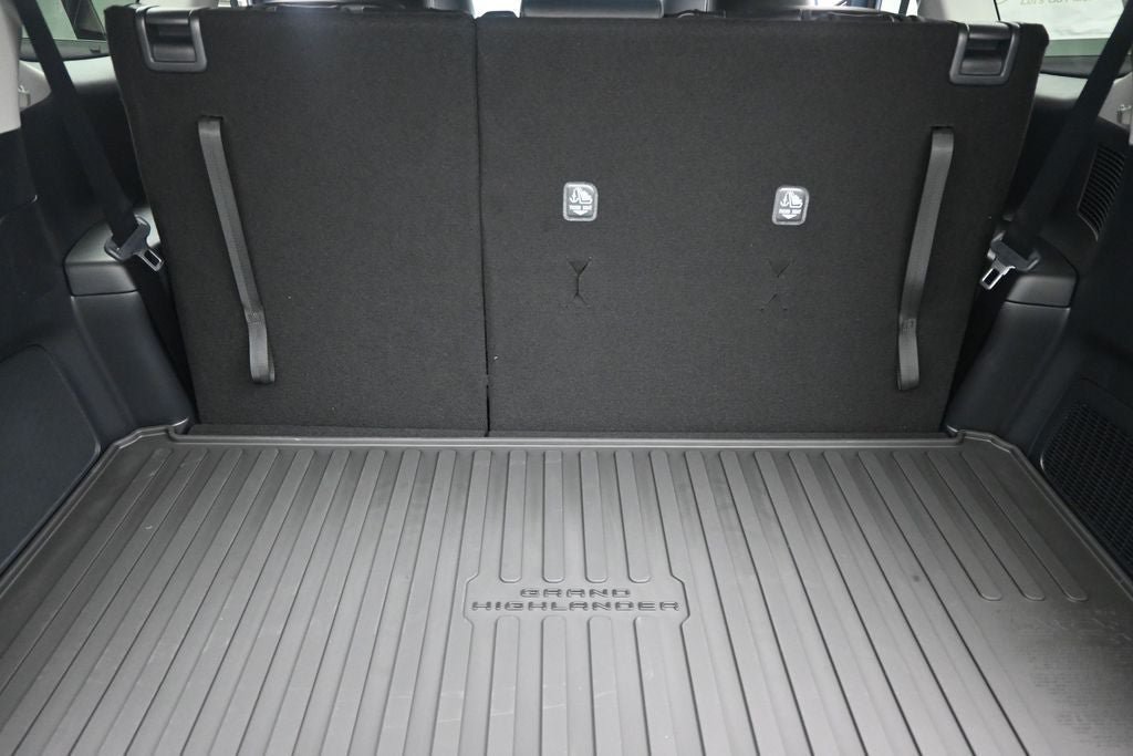 New 2026 Toyota Grand Highlander AWD Hybrid image 18