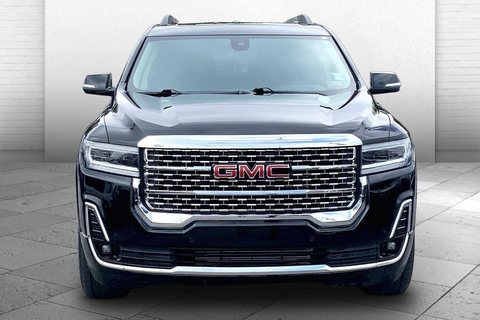 Used 2023 GMC Acadia Denali w/ Trailering Package AWD/4WD image 2