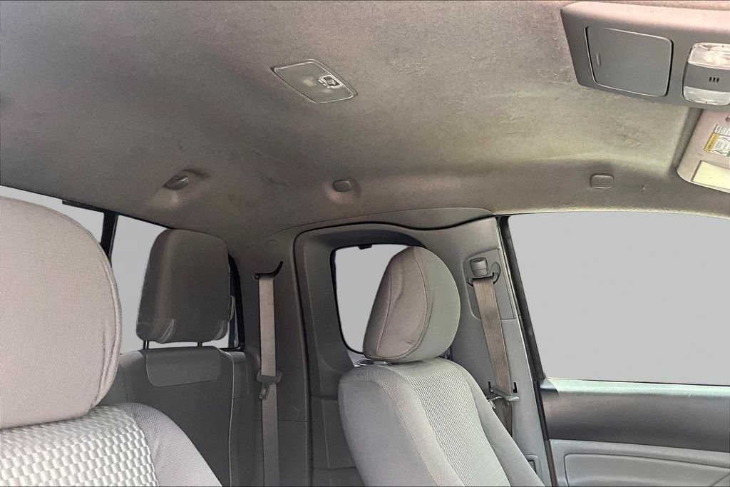 Used 2013 Toyota Tacoma 4x4 Access Cab V6 w/ SR5 Pkg image 24