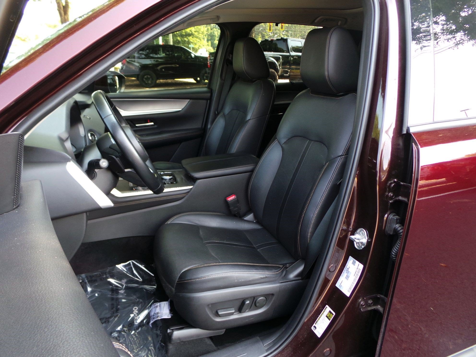 Certified 2024 MAZDA CX-90 3.3 Turbo w/ Premium Package AWD/4WD image 8