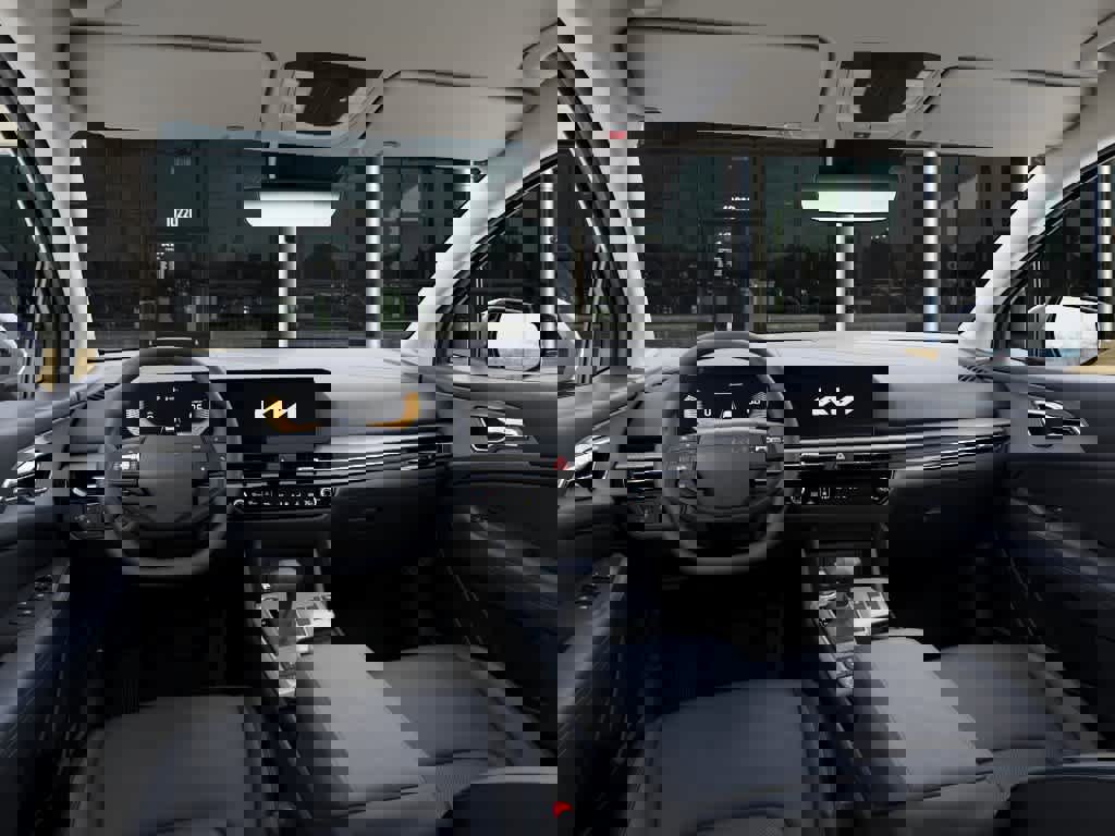 New 2026 Kia Sportage EX image 14