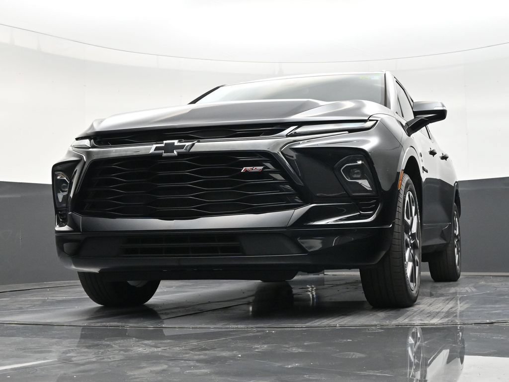 Used 2023 Chevrolet Blazer RS w/ Enhanced Convenience Package FWD image 27